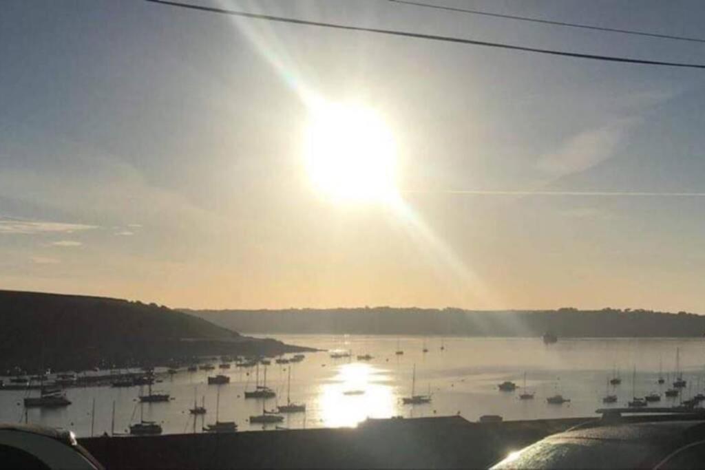 Stunning Views Over The Beautiful Falmouth Harbour Kültér fotó